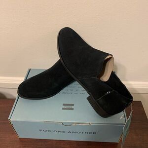 Toms shayne low  suede leather  lightweight bootie in black size 10 new